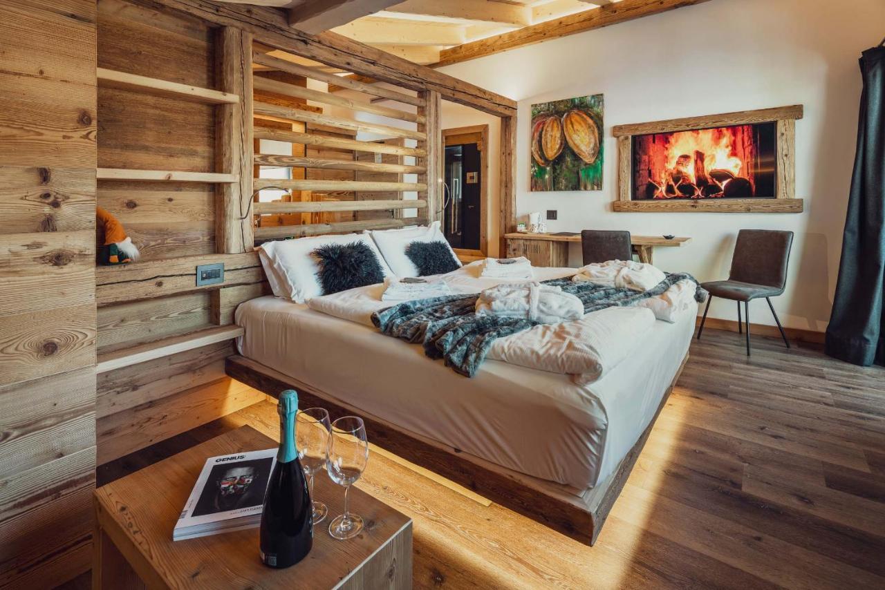 Hotel Ciasa Lorenzi Cortina dʼAmpezzo Esterno foto