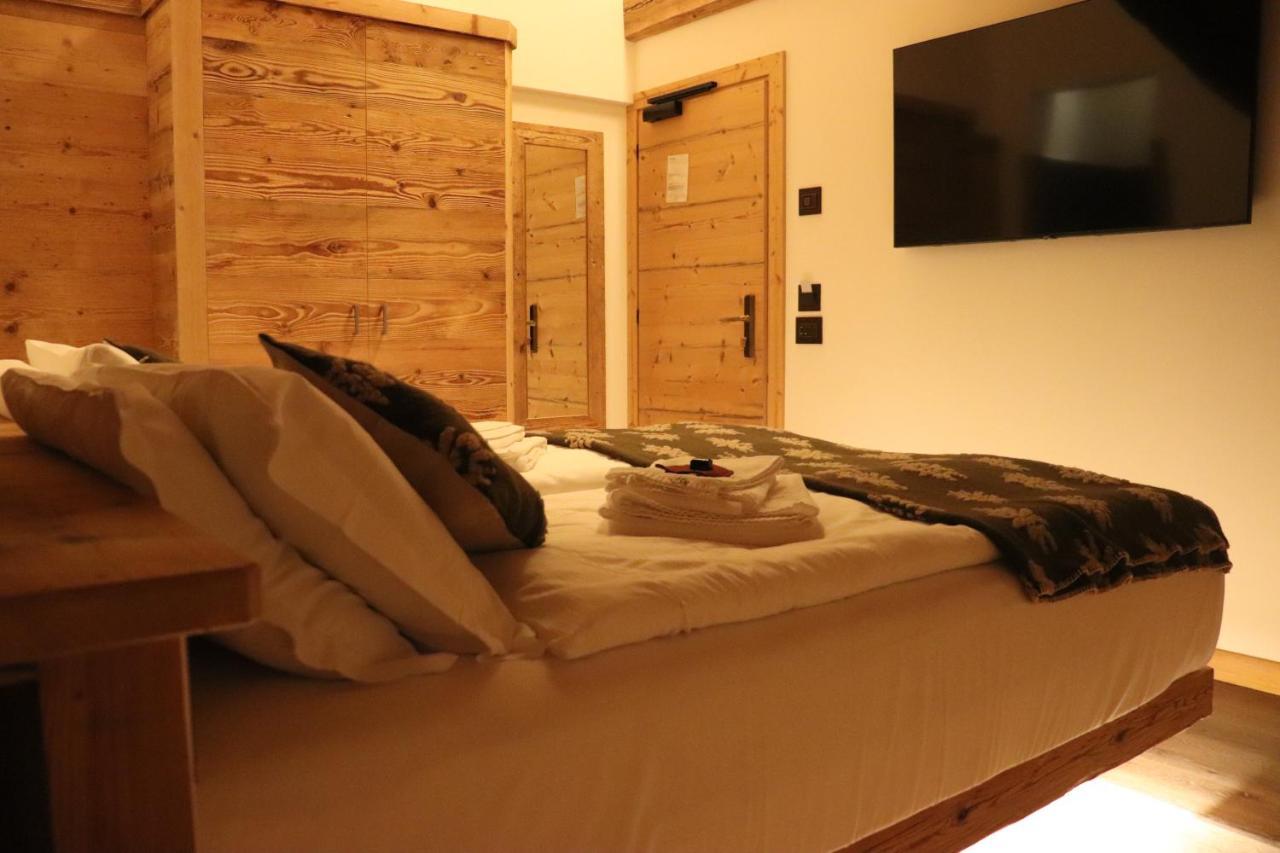 Hotel Ciasa Lorenzi Cortina dʼAmpezzo Esterno foto