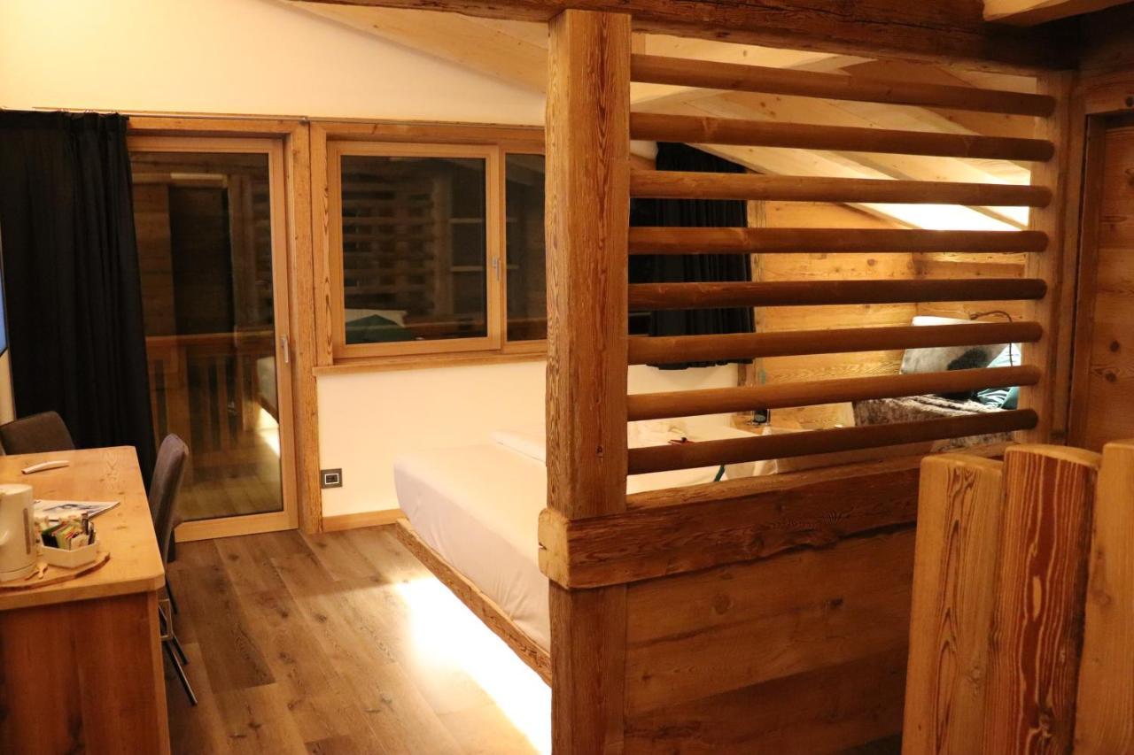 Hotel Ciasa Lorenzi Cortina dʼAmpezzo Esterno foto