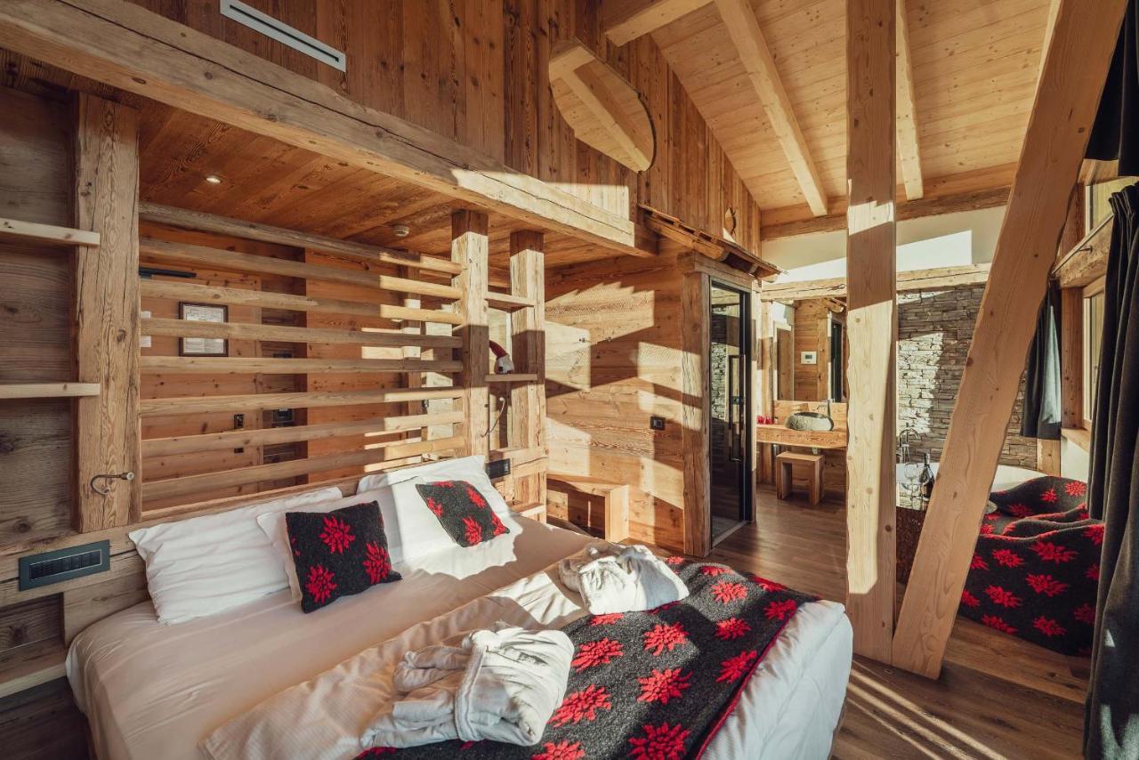Hotel Ciasa Lorenzi Cortina dʼAmpezzo Esterno foto