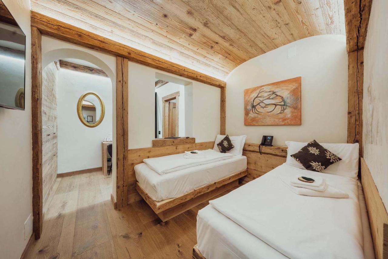 Hotel Ciasa Lorenzi Cortina dʼAmpezzo Esterno foto