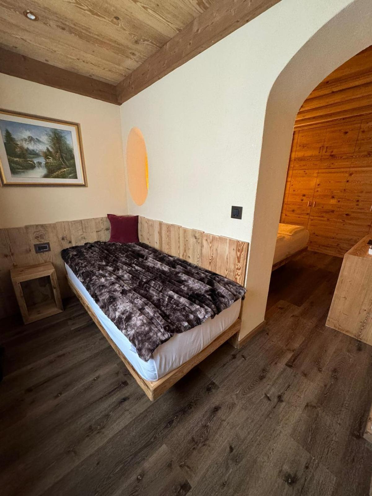Hotel Ciasa Lorenzi Cortina dʼAmpezzo Esterno foto