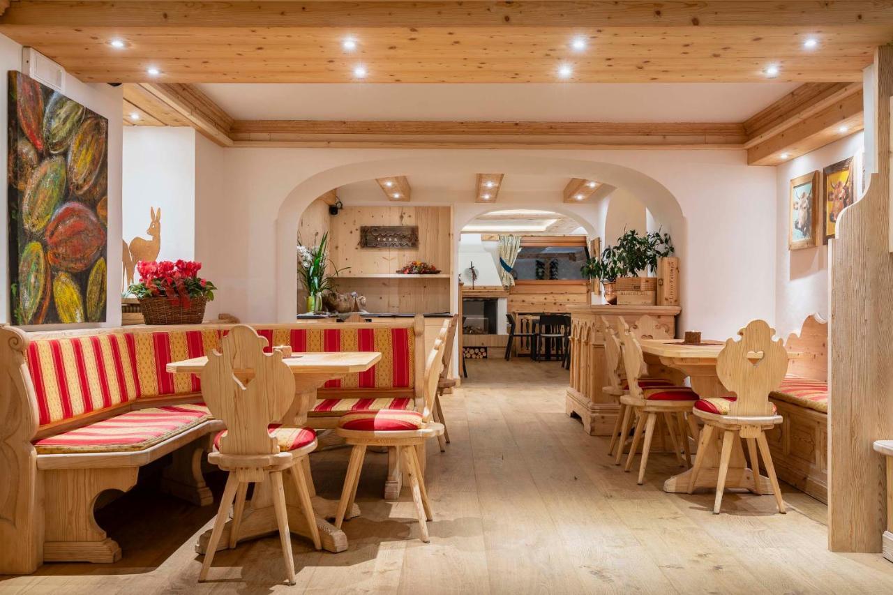 Hotel Ciasa Lorenzi Cortina dʼAmpezzo Esterno foto